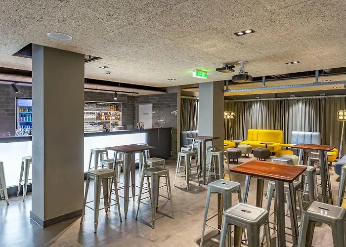 Hotel A&o Hauptbahnhof 2*